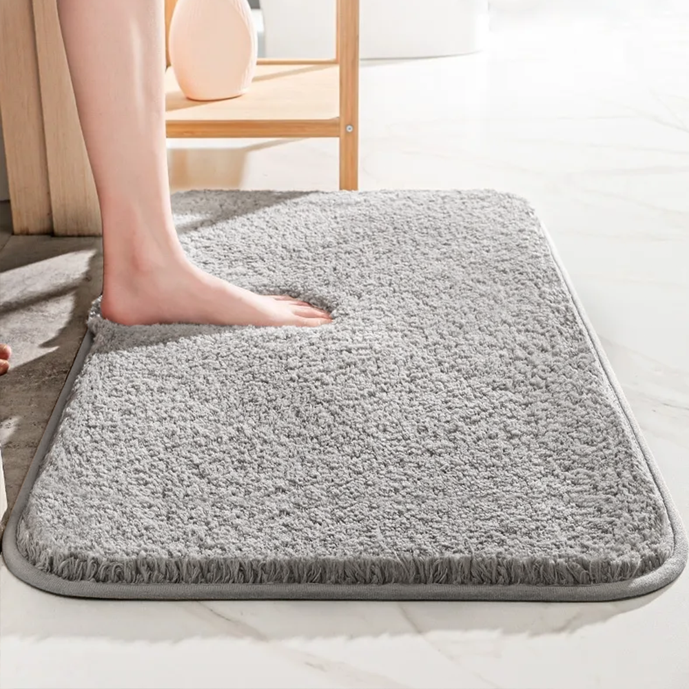 CloudLuxe | Microfiber Bath Mat with Non-Slip Backing | Extra Thick & Absorbent for Comfort 1